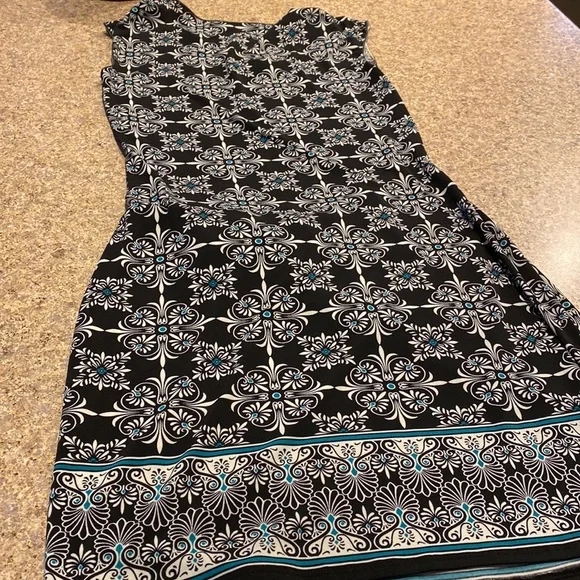 Max Studio Dress Small With Cute Tie! Black Turquoise and White - Picture 16 of 16